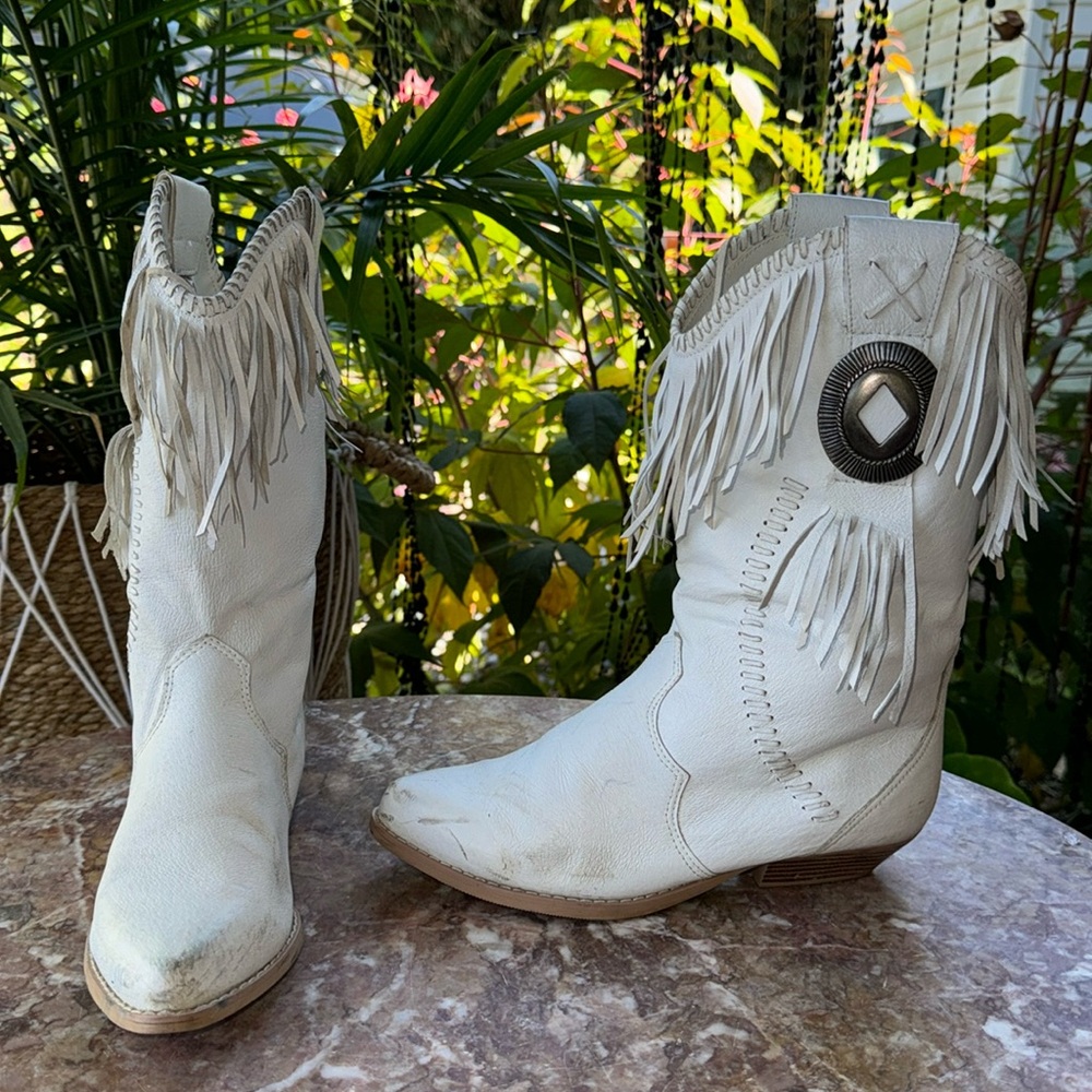 Woodbridge white western boots